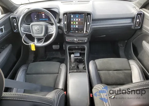 2021 Volvo Xc40 Recharge z USA, uszkodzony, nr VIN YV4ED3UR0M2542288